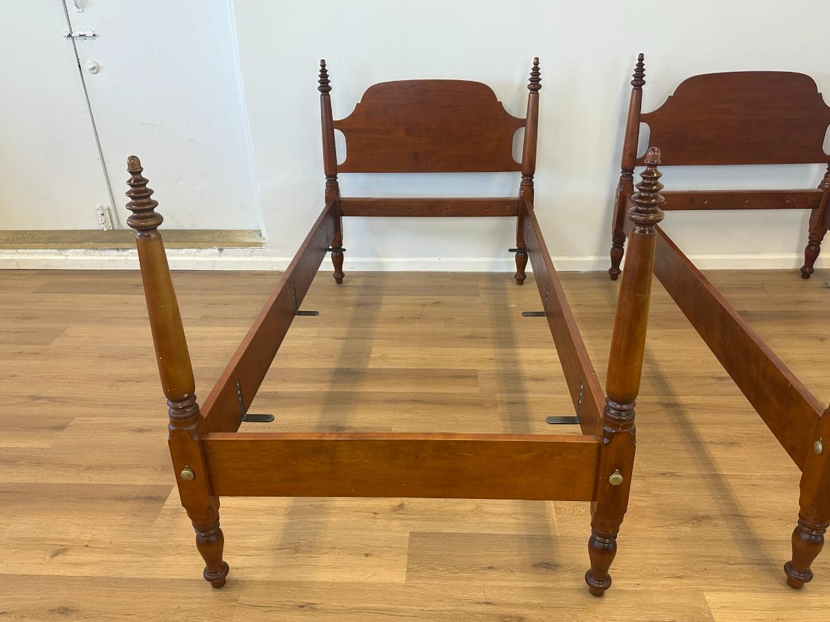 Leonard's of New England Pine Tree Top Twin Beds, Pair