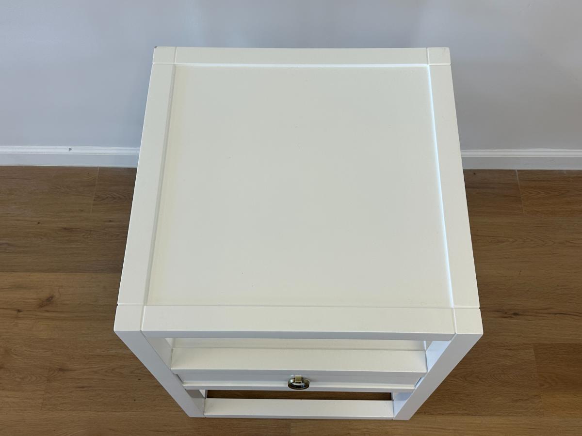 White Lacquer Shelf Side Table with Drawer