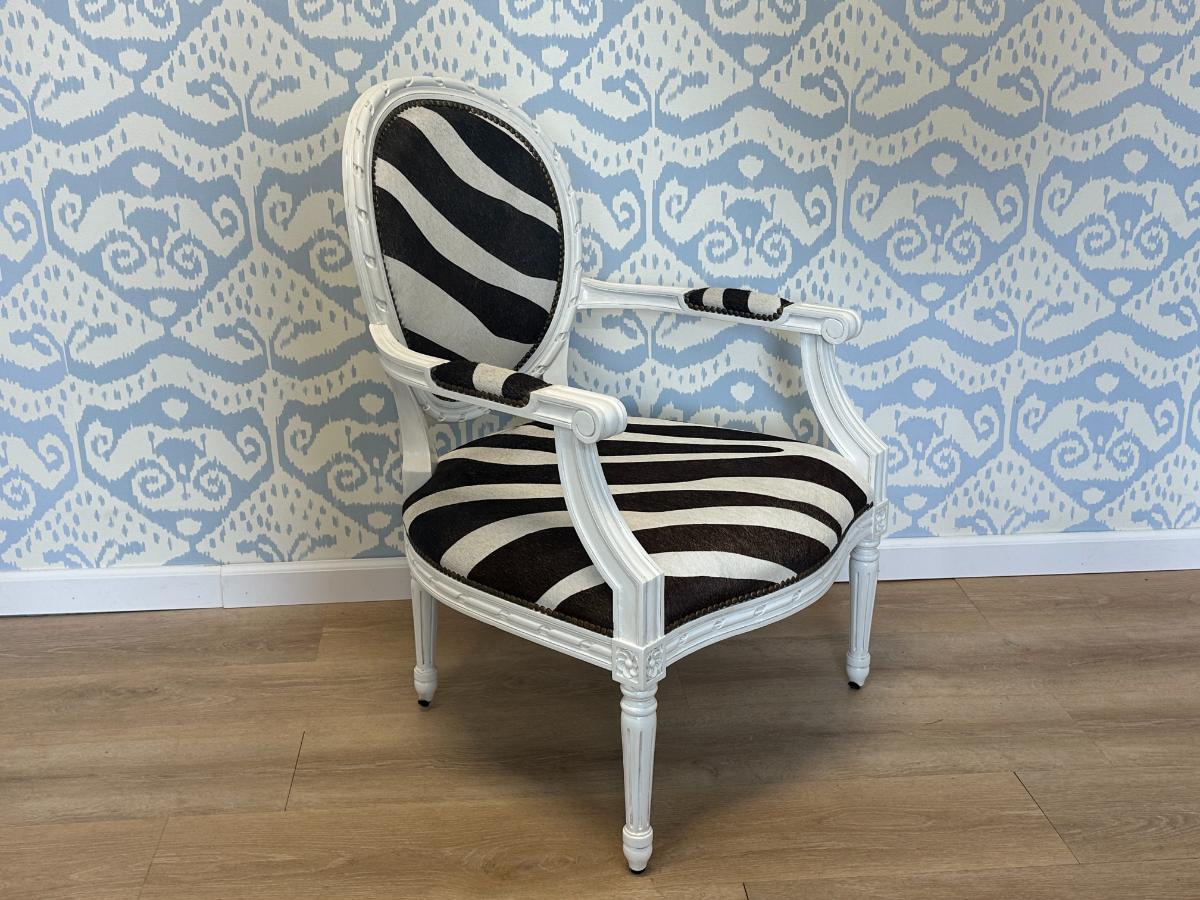 Oly Studio Sophie Chair