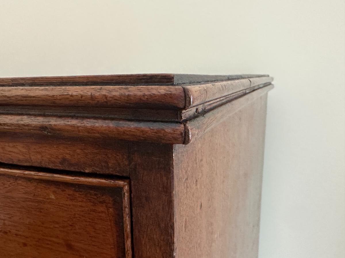Antique Georgian Mahogany Chest of Drawers