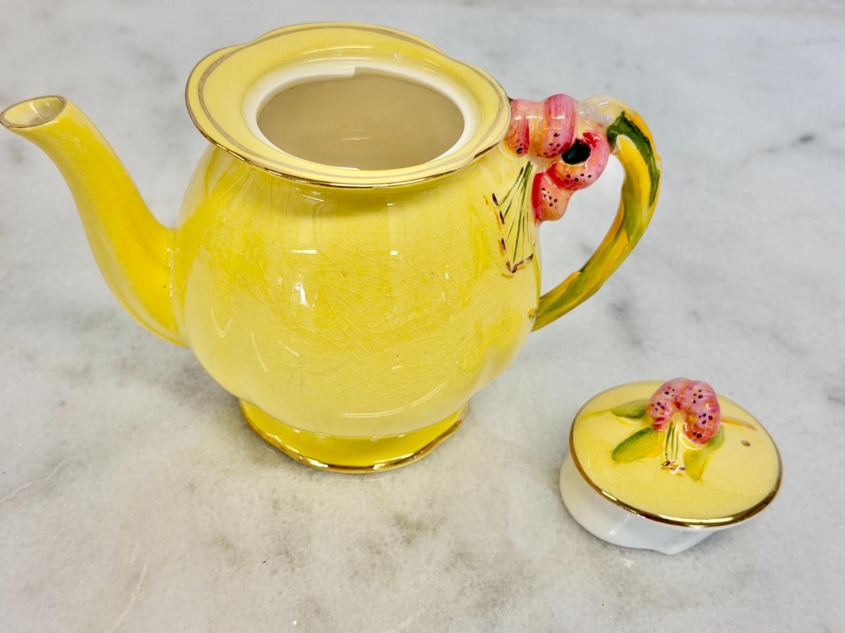 Vintage Royal Winton Tiger Lily Breakfast Tea Set, Incl. Berry Bowls, Tea Cups & Saucers