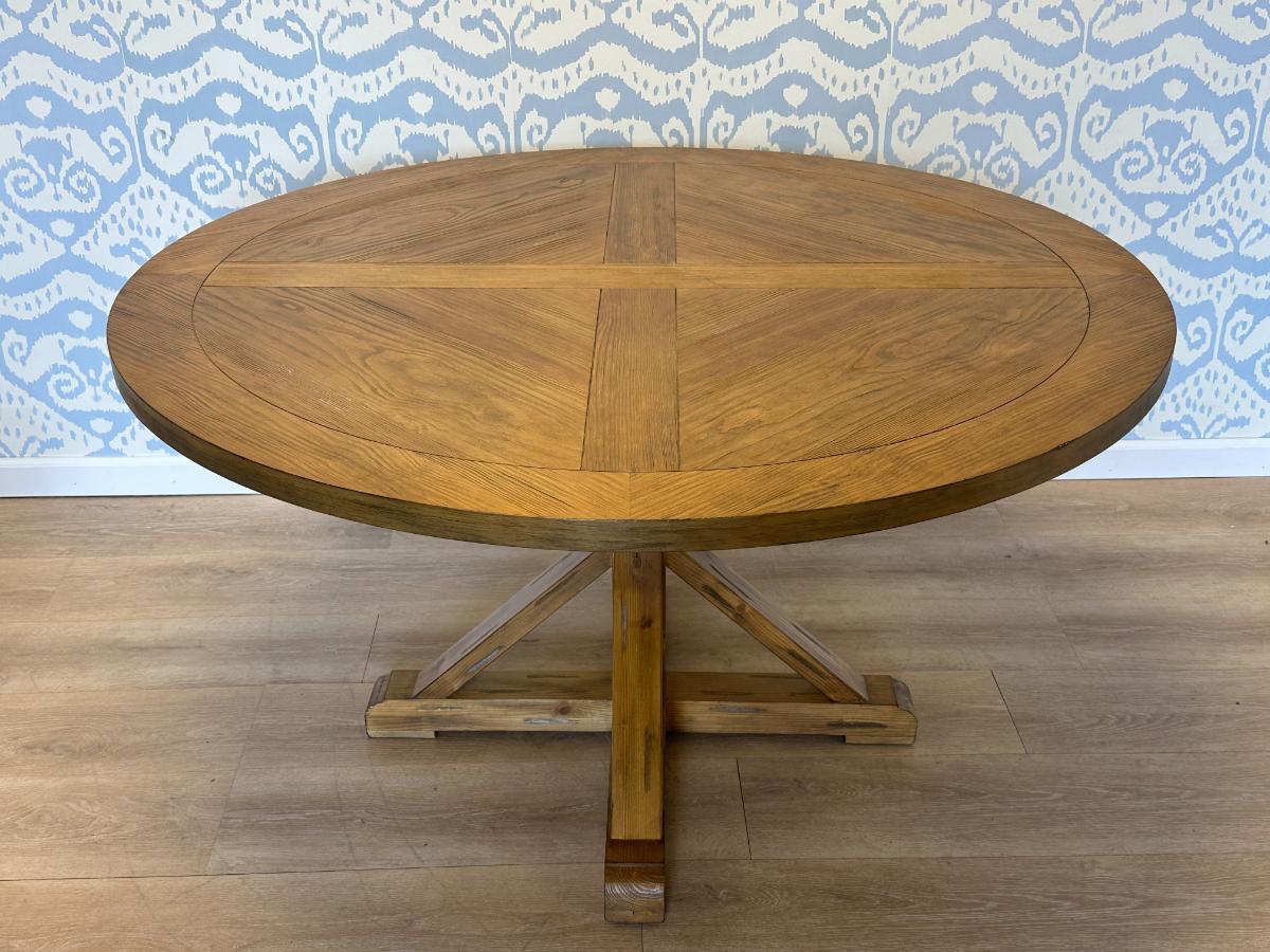 Round Coastal Dining Table