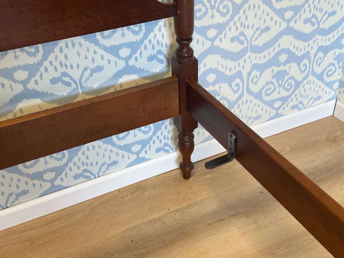 Clore Handcrafted Pencil Post Bed, Full