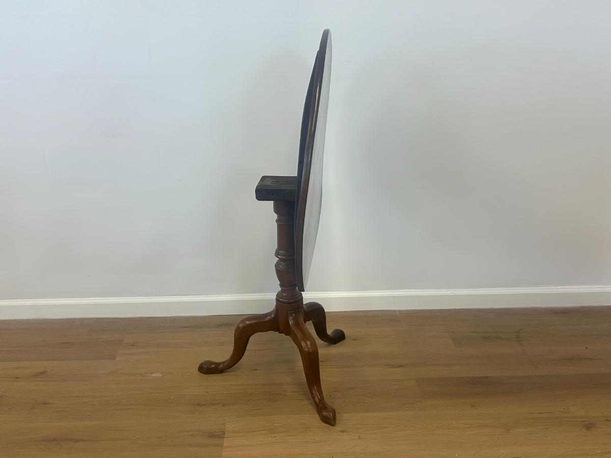 Antique Mahogany Tilt Top Tea Table