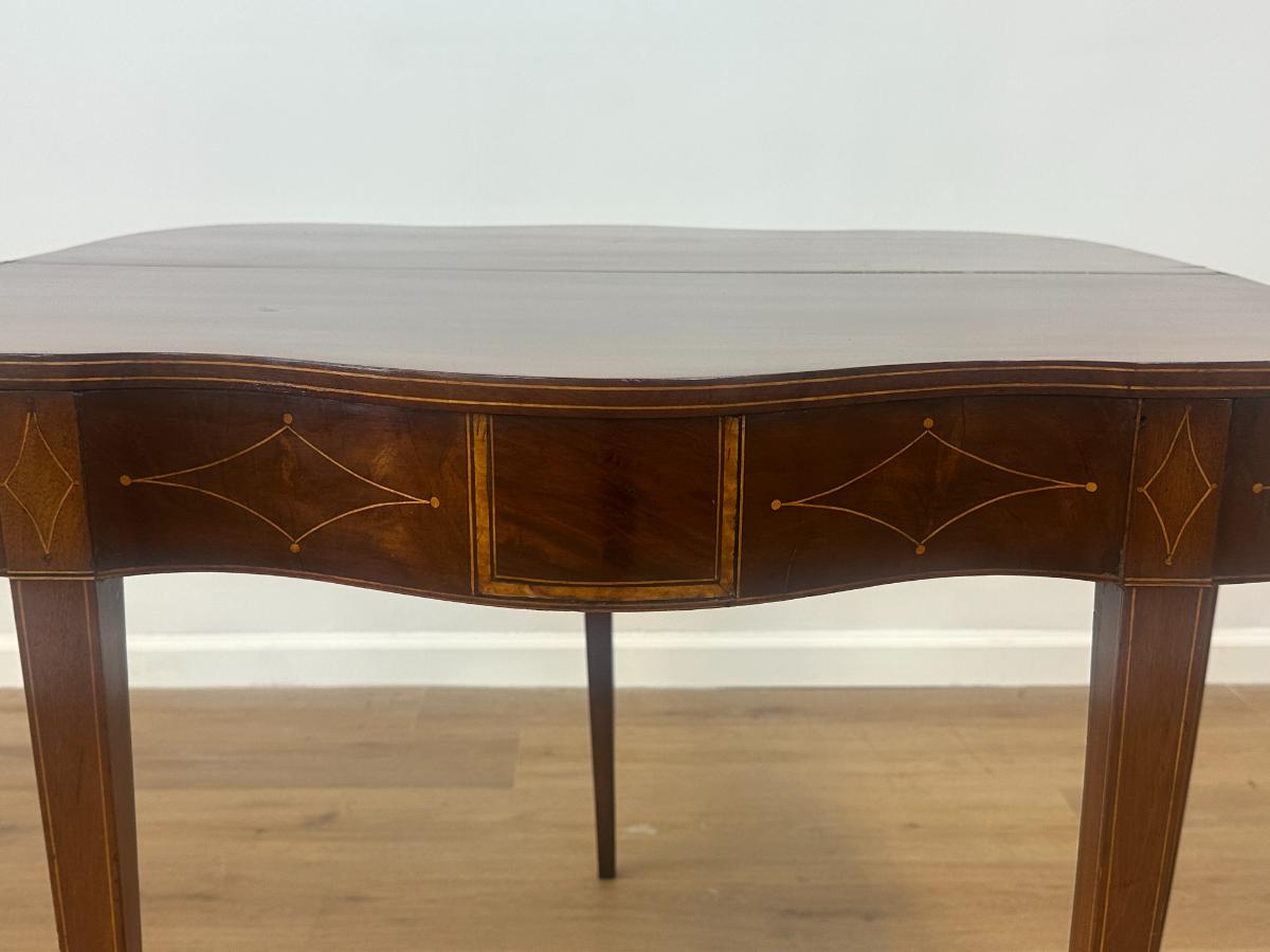 Antique Federal Style Serpentine Card Table