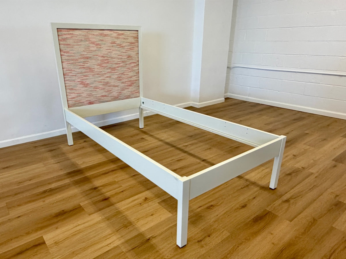 Duc Duc Pink Tweed Twin Bed