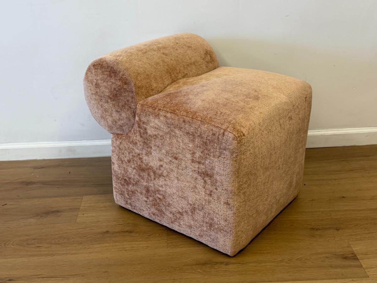 Kelly Wearstler Saloni Alfa Pouf