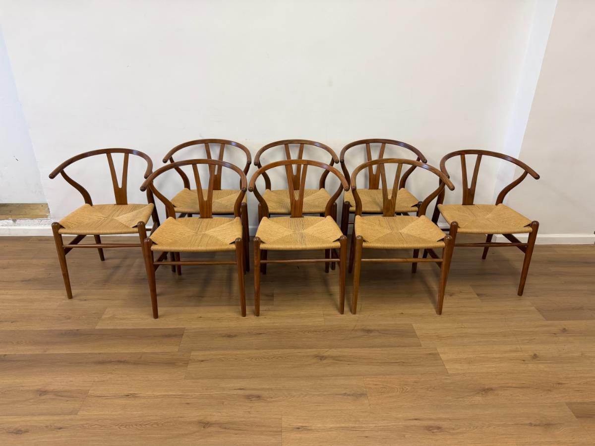Carl Hansen & Søn Wishbone Chairs, Set of 8