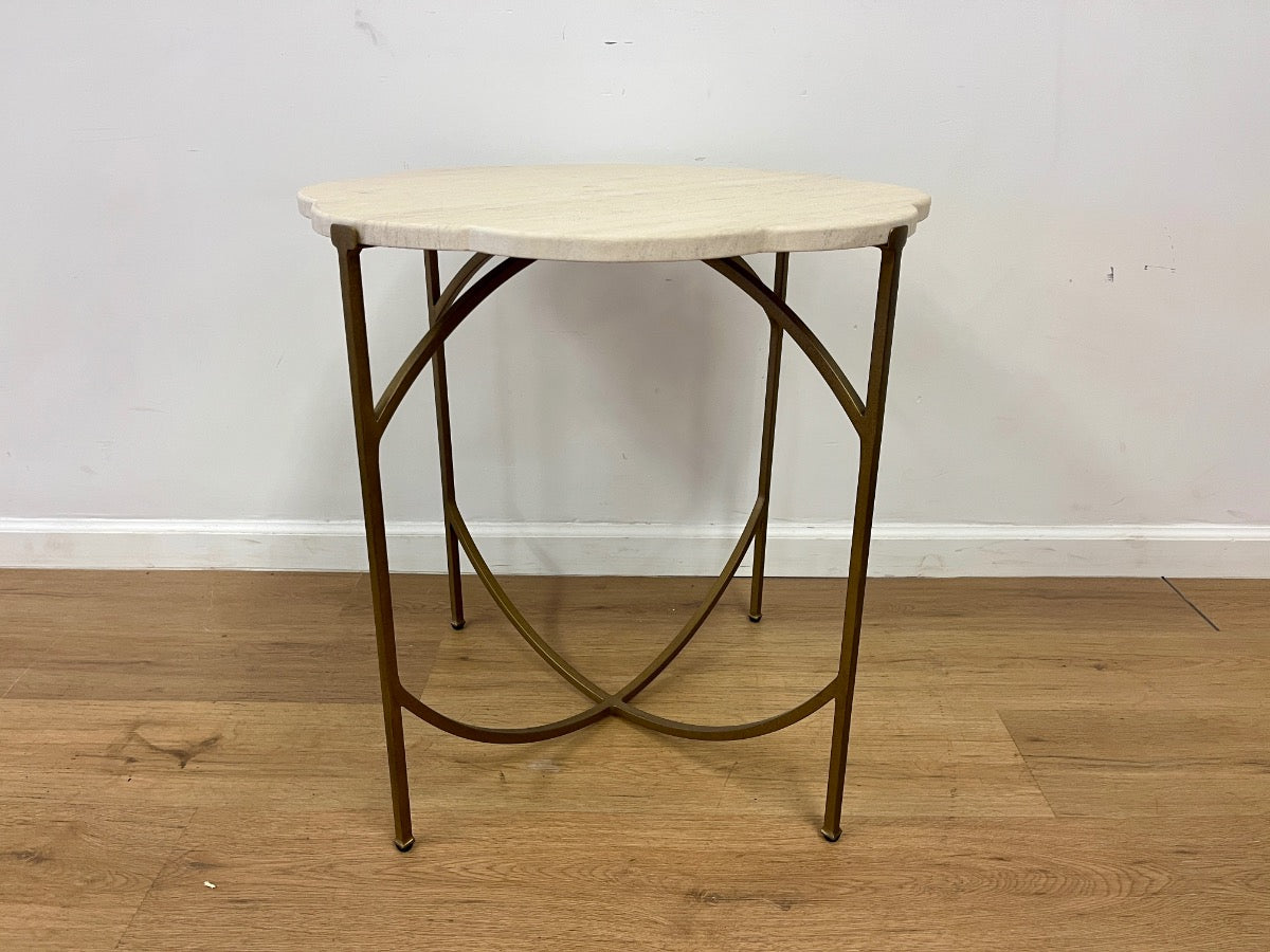 Gabby Home Gillian Flower Table