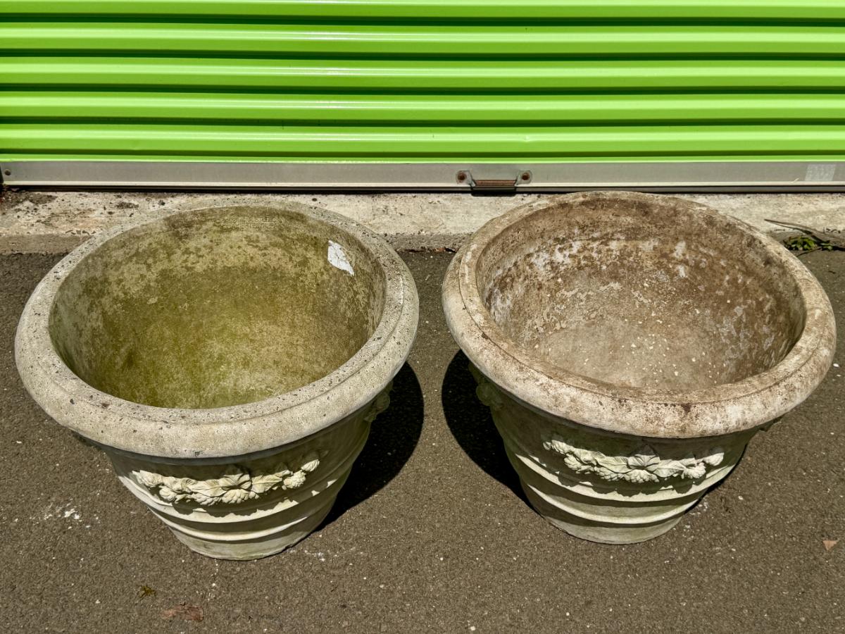 Nina Studio Cement Planters with Acorn Relief, Pair