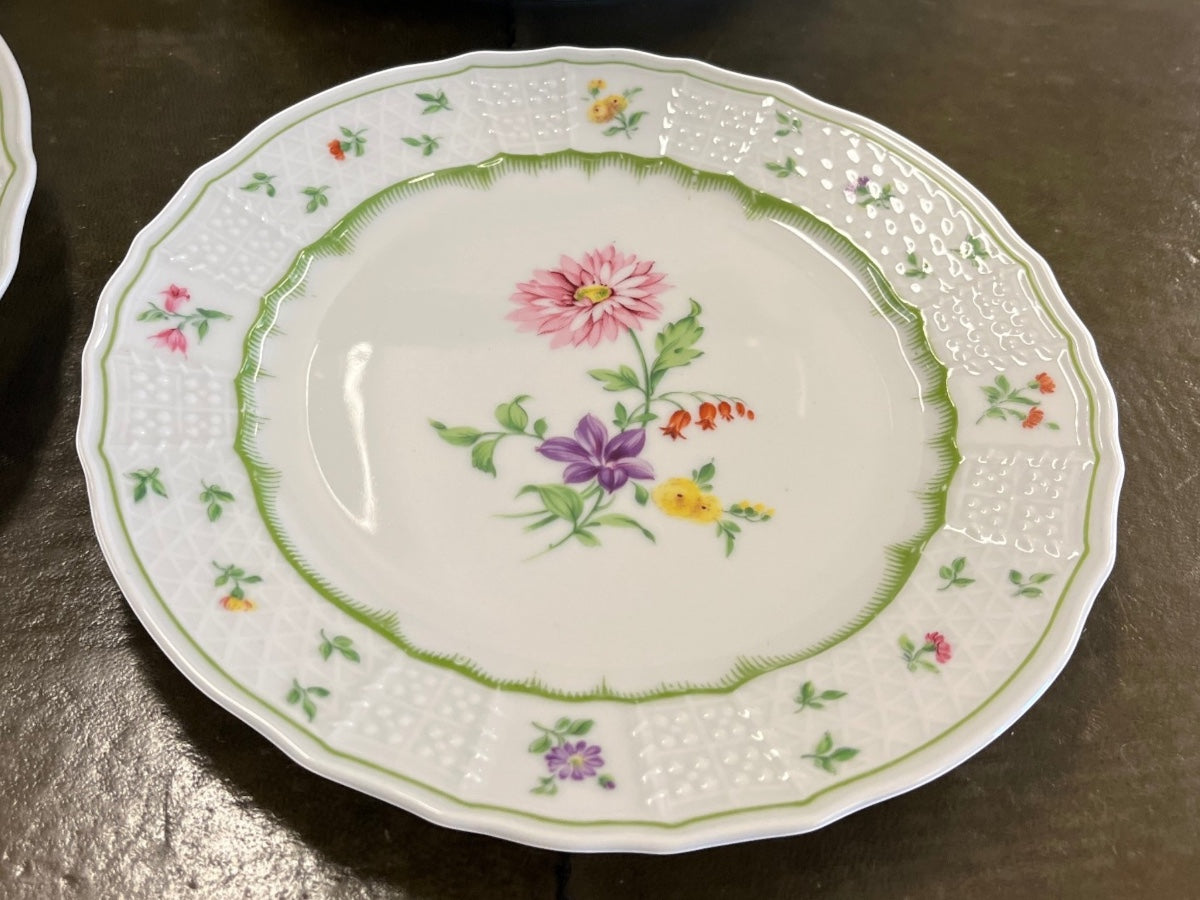 Heinrich Chambord China, Collection of 28 Pieces