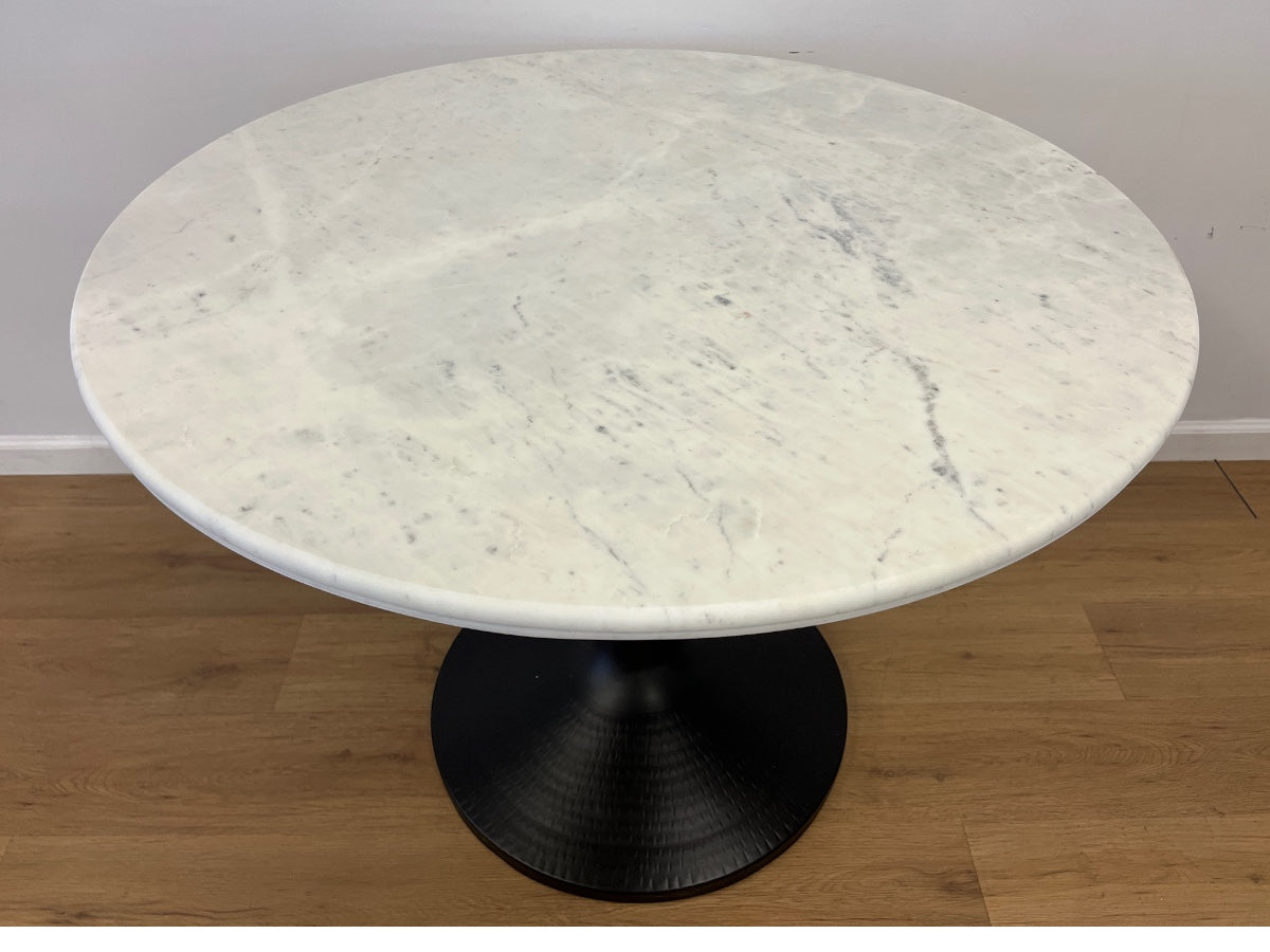 Pottery Barn Chapman Oval Bistro Table