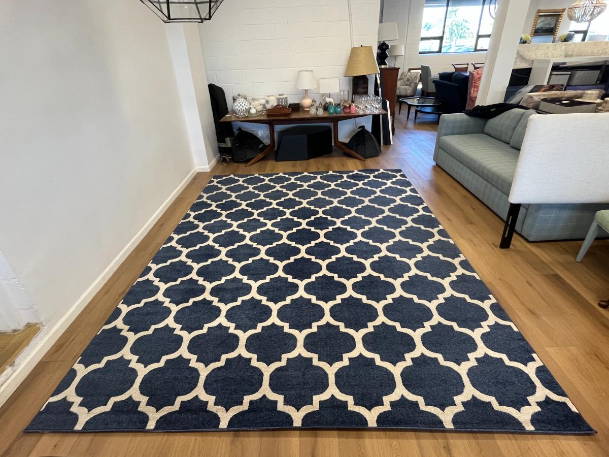 9 x 12 Quatrefoil Navy Rug