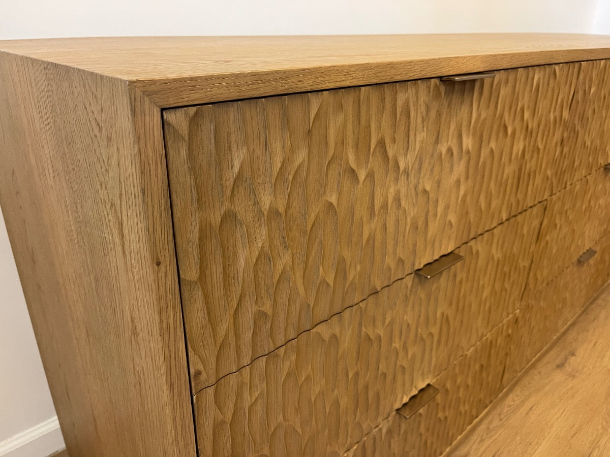 RH Melbourne 9-Drawer Dresser