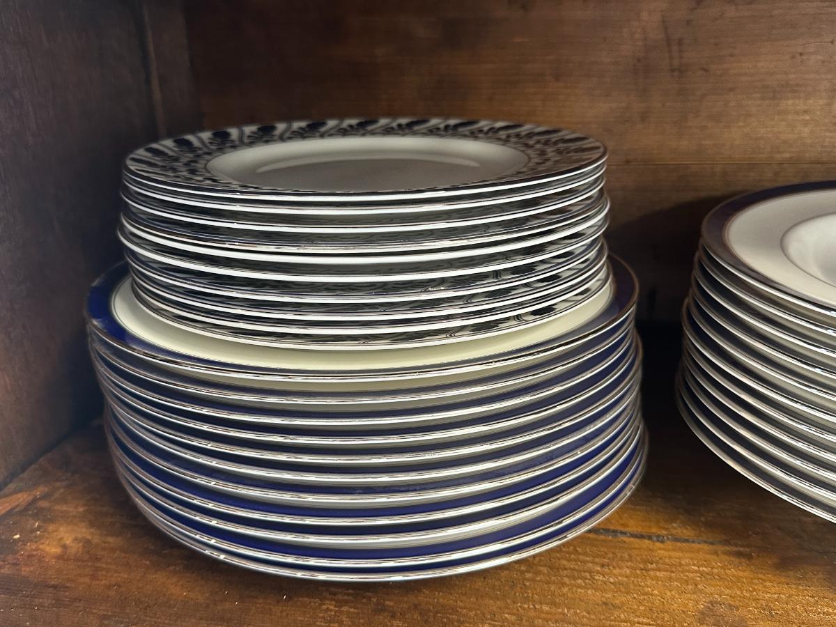 Royal Worcester Howard Cobalt and Jaipur Dinnerware and Serving Dishes, Service for 10