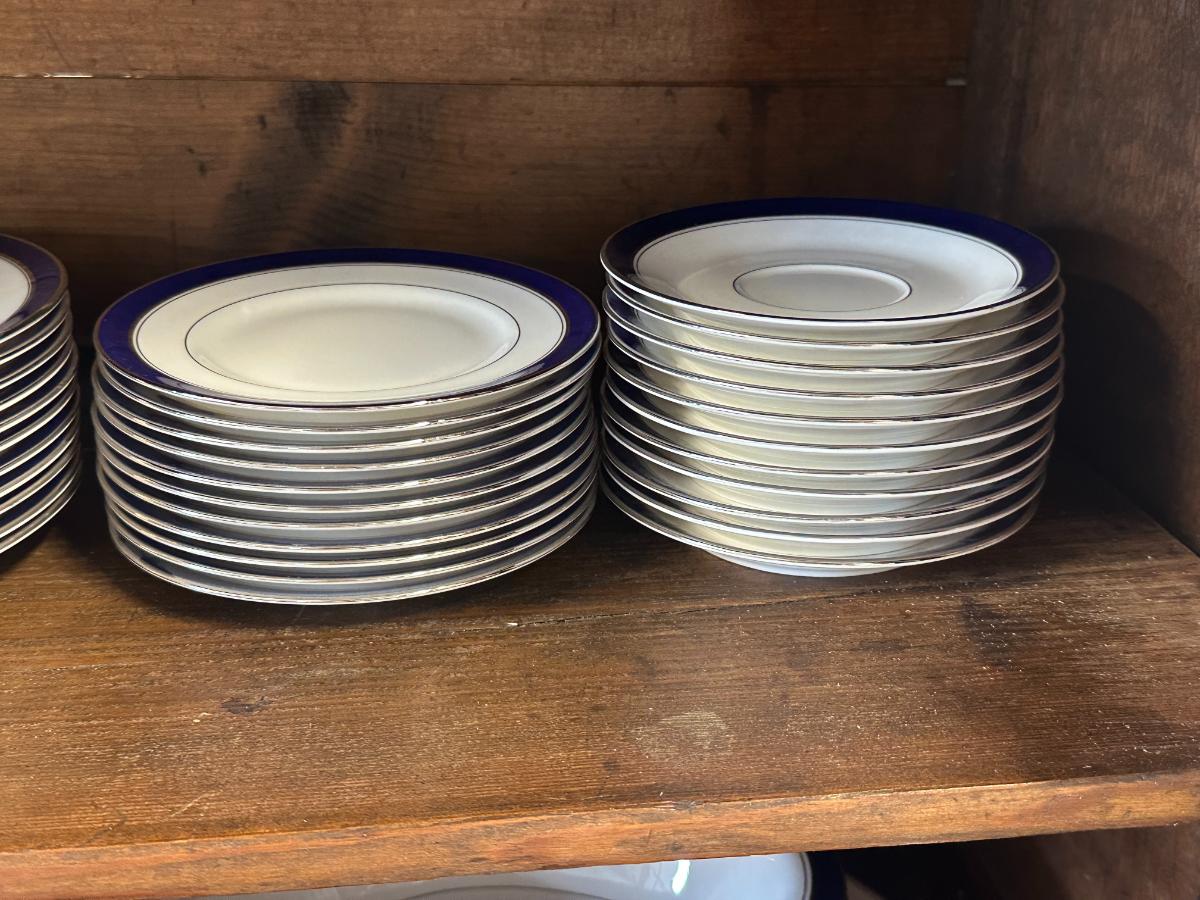 Royal Worcester Howard Cobalt and Jaipur Dinnerware and Serving Dishes, Service for 10