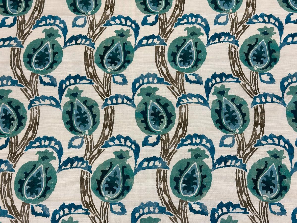 Malati Fabric by William Yeoward Roman Shade in Peacock, 42in x 87.5in