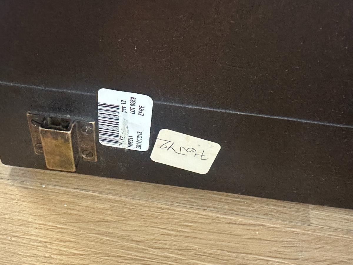 Antique Double Pedestal Two-Part Mahogany Tilt Top Dining Table