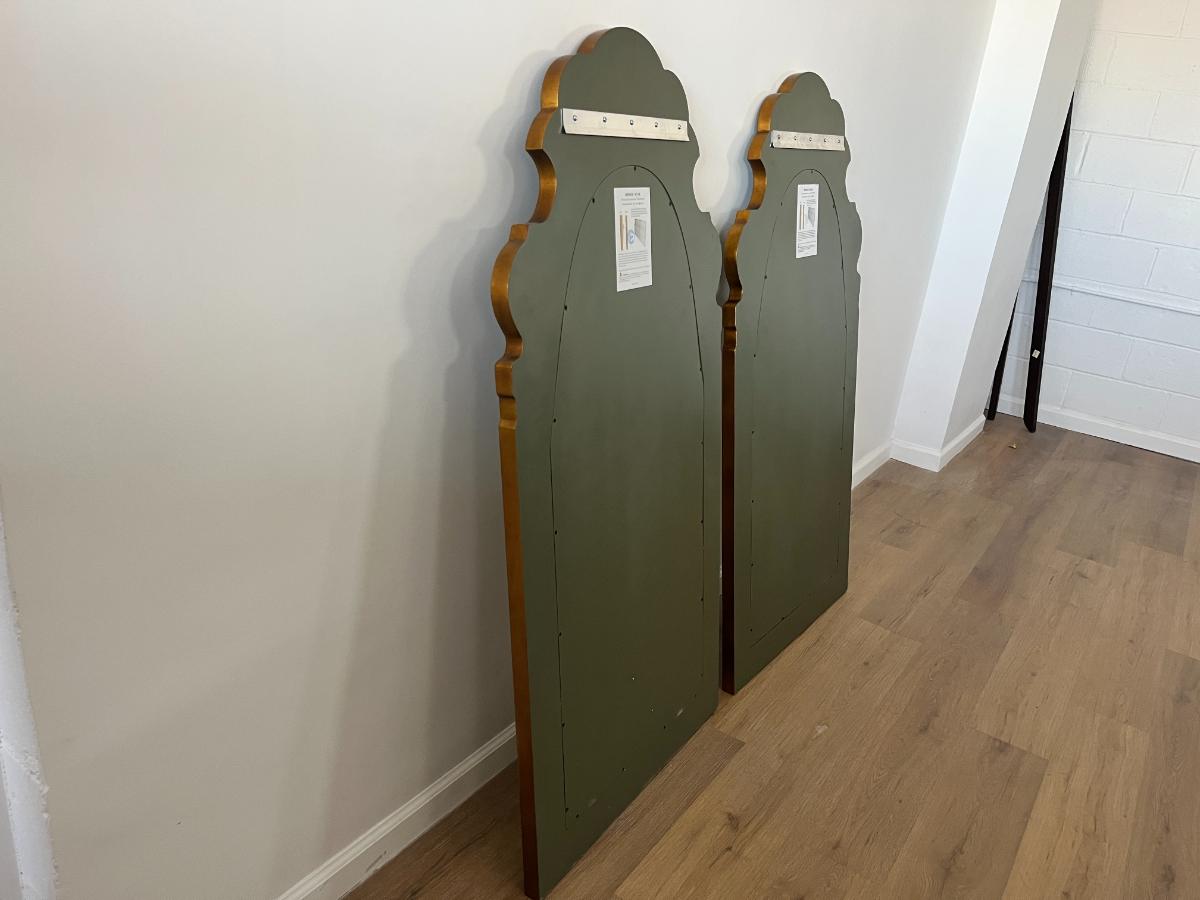 Bunny Williams Queen Anne Mirror, 1 of 2