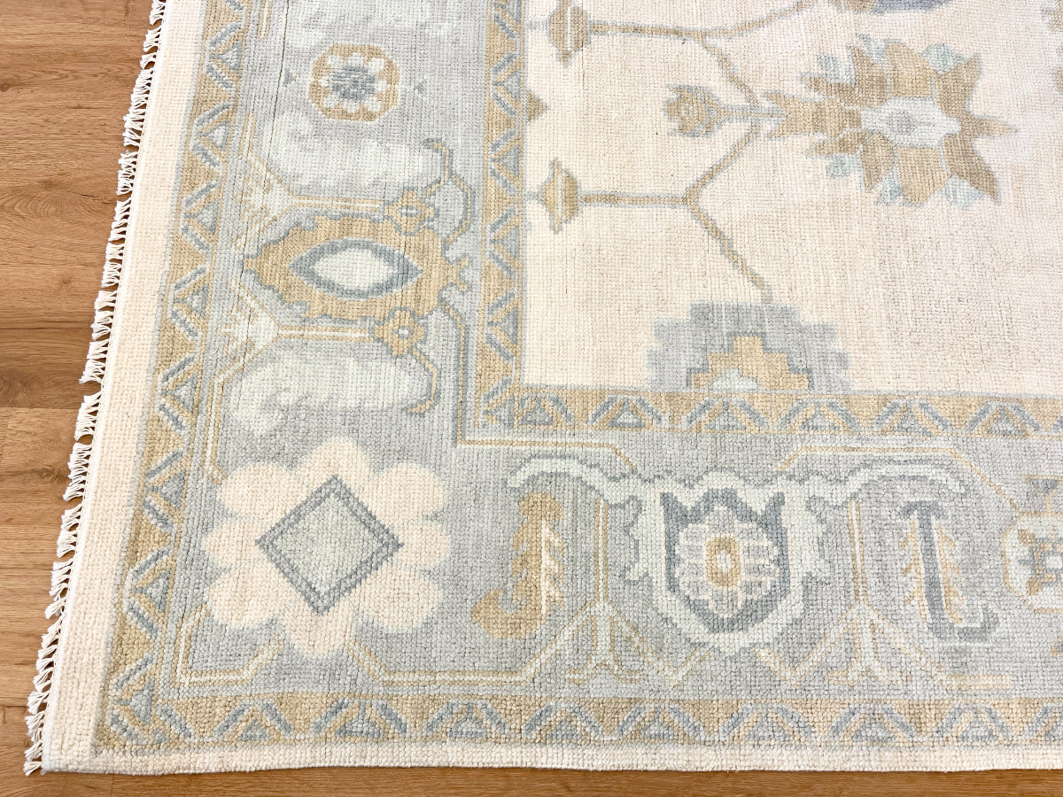 9 x 15 Loom & Co. The Bestie Rug in Frida Cream