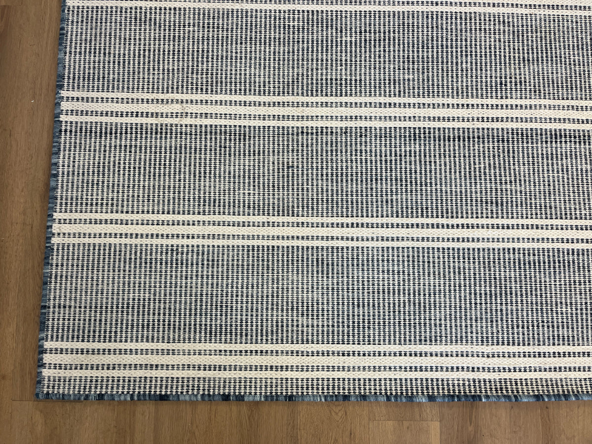 11 x 16 Annie Selke Malta Handwoven Wool Rug