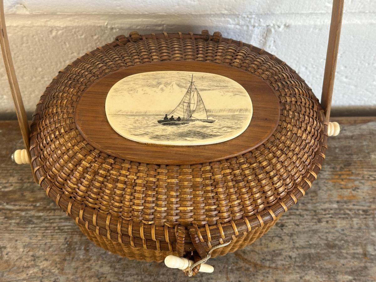 Nantucket Lightship Basket Purse