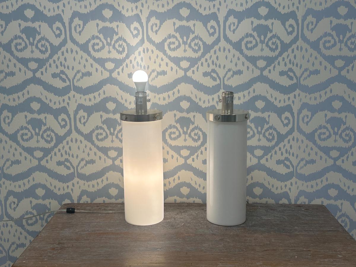 Barbara Barry Moon Glow Table Lamp in White Glass