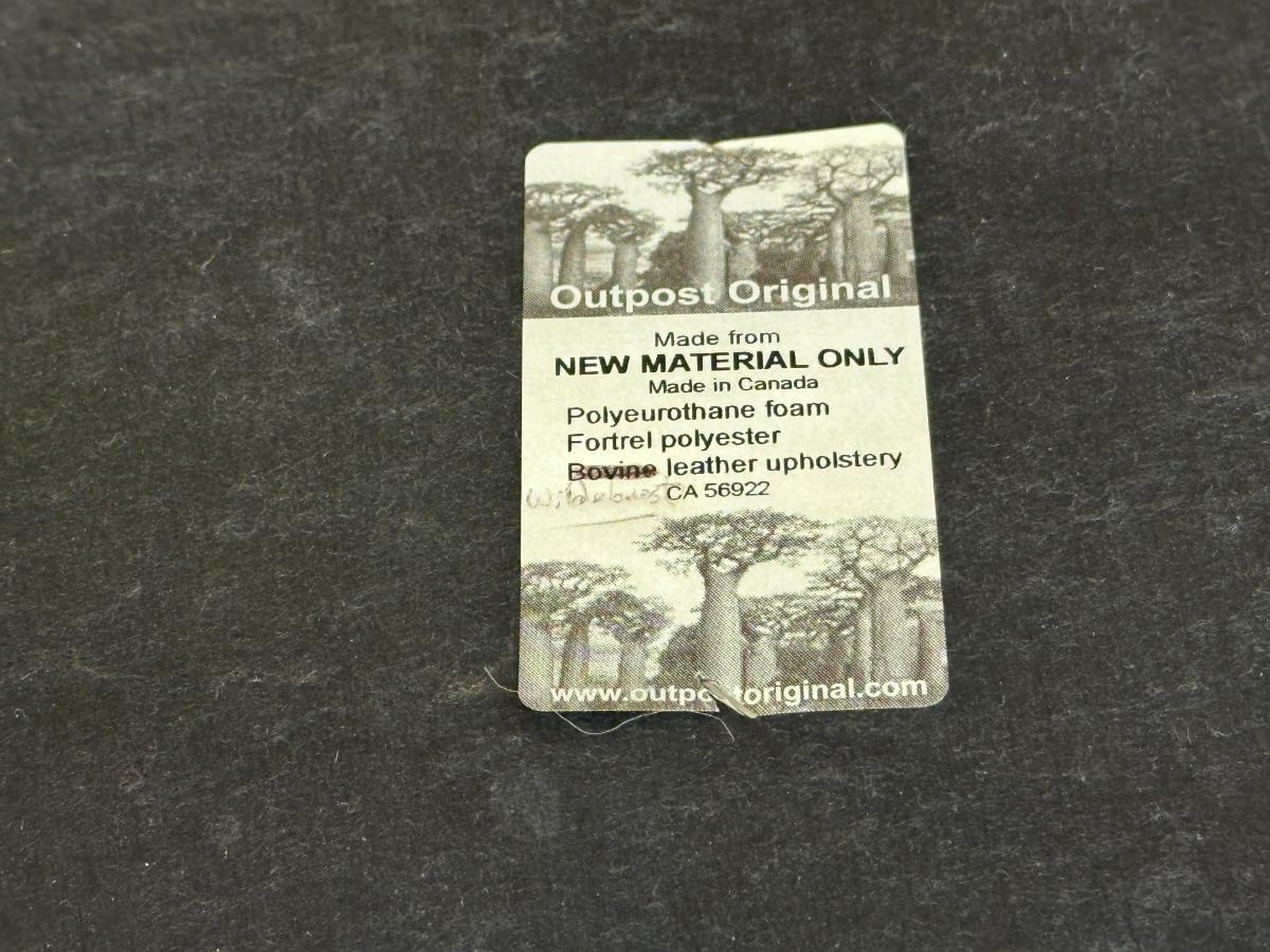 Outpost Original Cowhide Bench