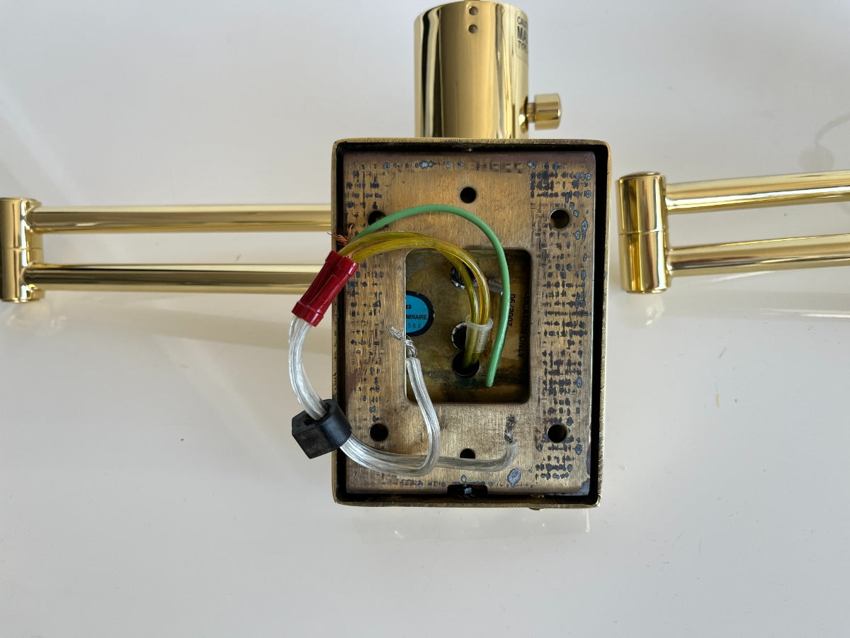 Hinson Swing Arm Lights in Brass, Pair (2 of 2)