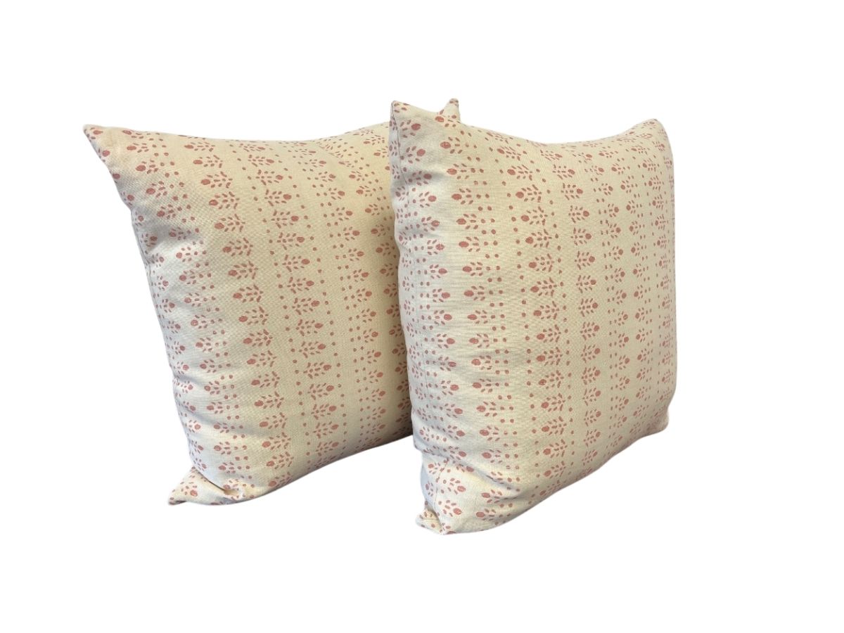 Alice Sergeant Najwa Pillows, Pair