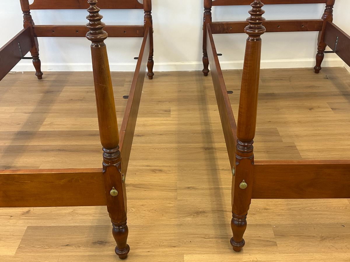 Leonard's of New England Pine Tree Top Twin Beds, Pair