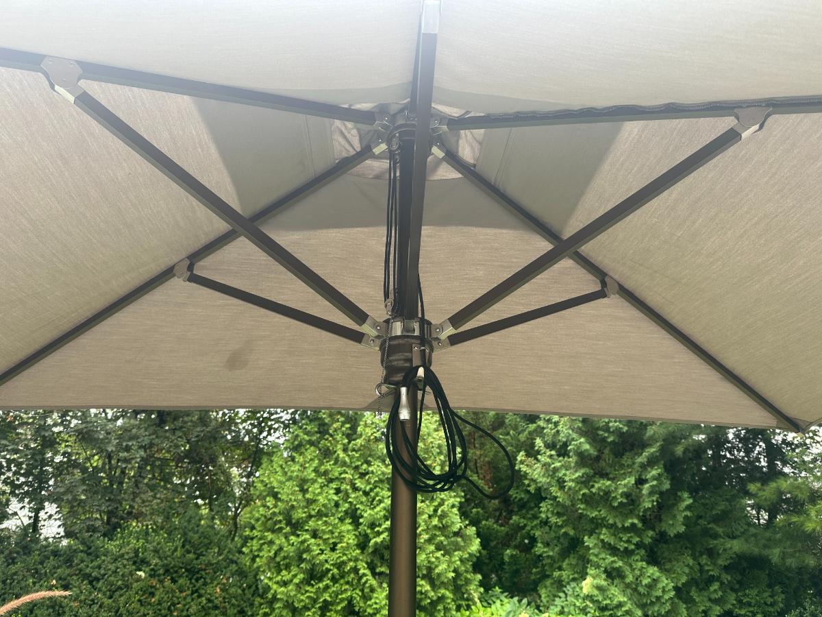 Restoration Hardware Antibes Outdoor Dining Set