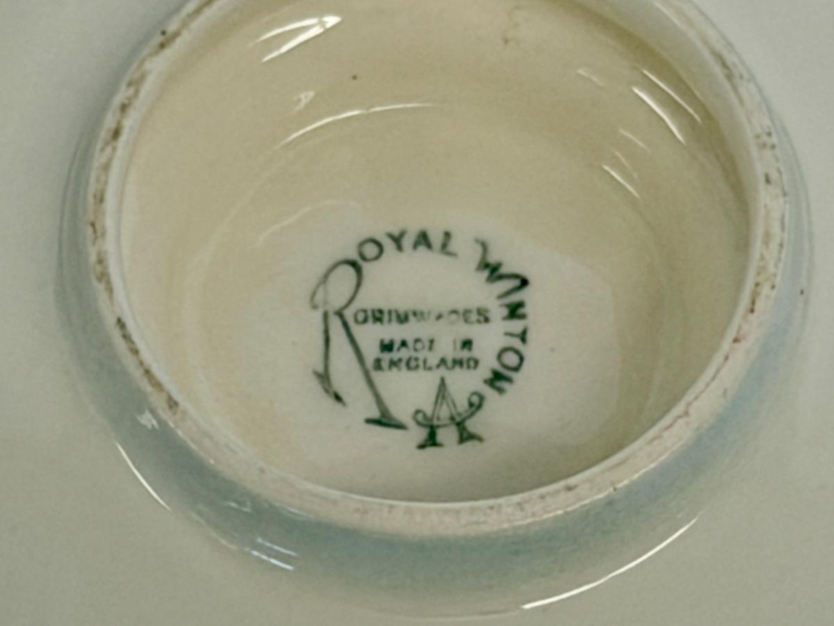 Vintage Royal Winton Grimwades Lustre Lotus Dessert Dishes, Set of 8