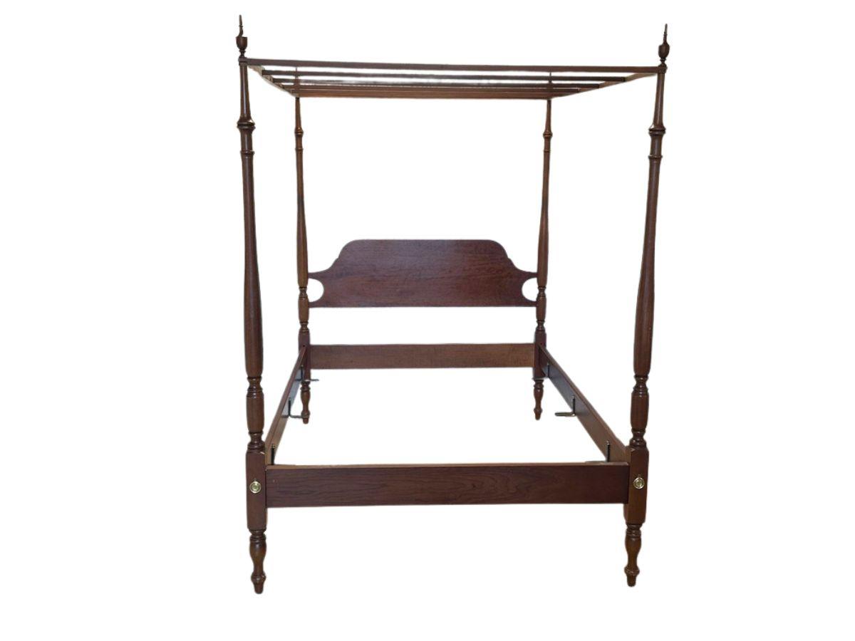 Clore Handcrafted Pencil Post Bed, Full