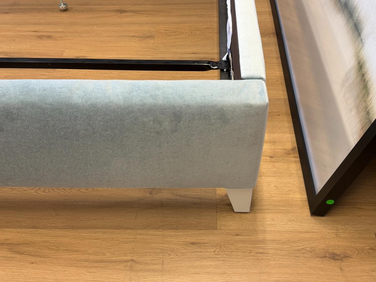 Vanguard Furniture Upholstered Louise King Bed