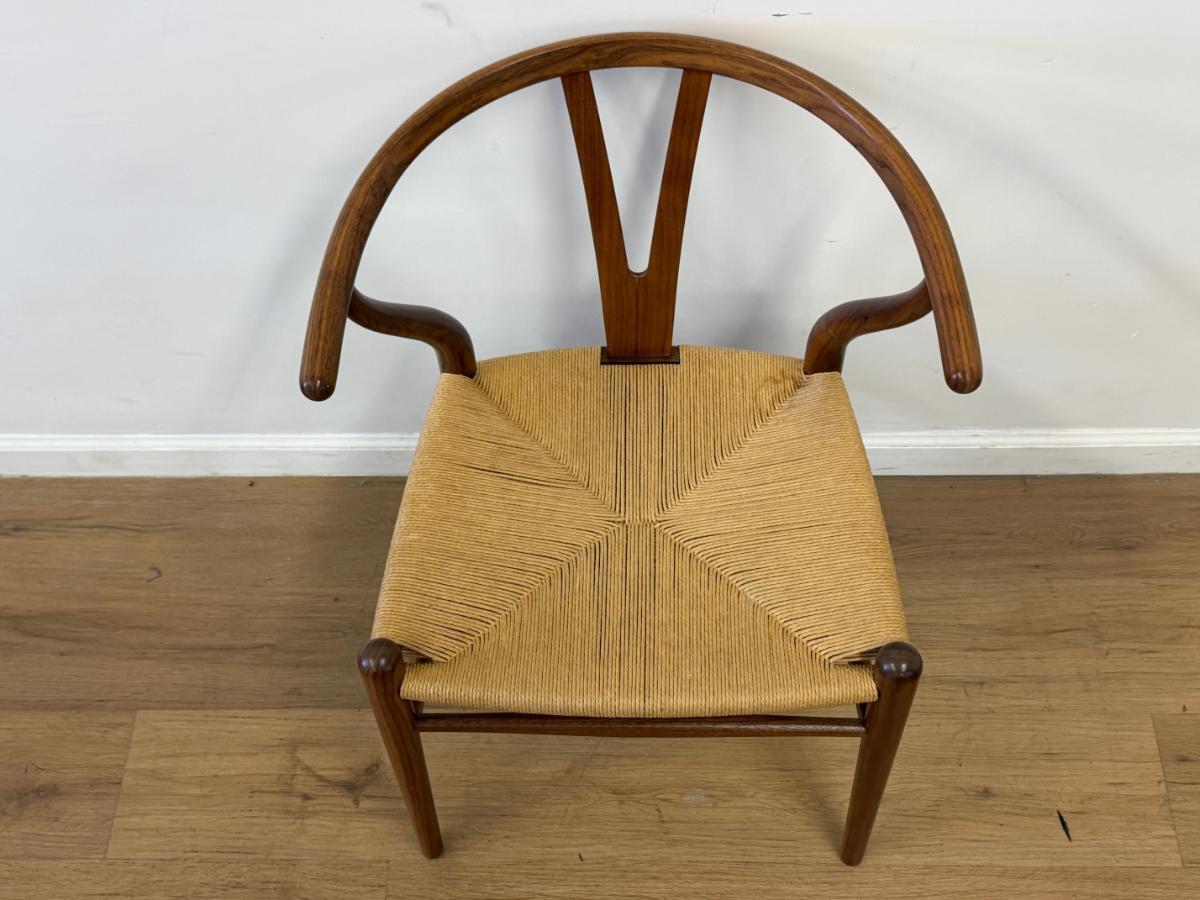 Carl Hansen & Søn Wishbone Chairs, Set of 8