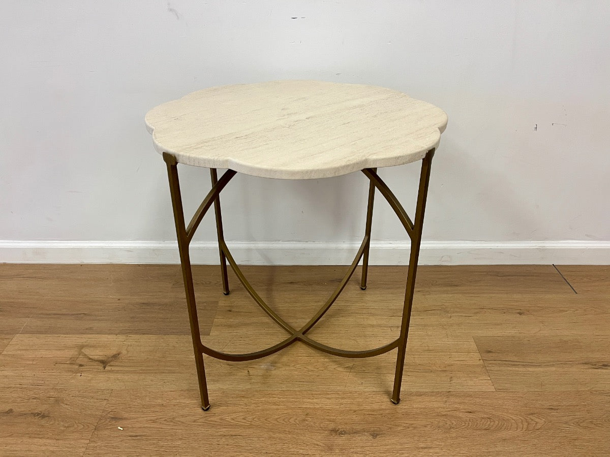 Gabby Home Gillian Flower Table