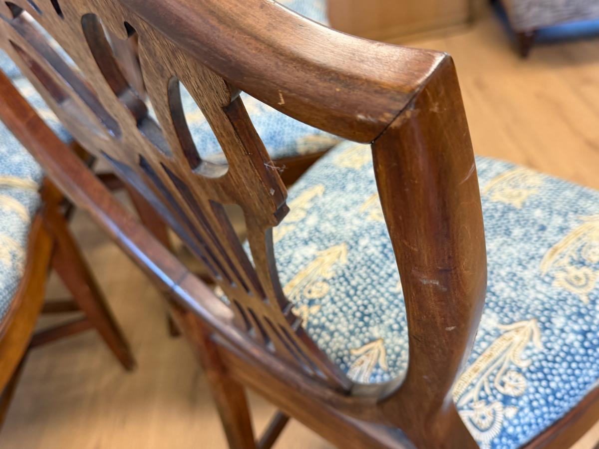 Vintage Hepplewhite Style Shield Back Dining Chairs, Set of 8