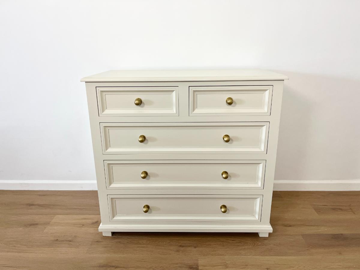 Bespoke Dresser with Brass Knobs