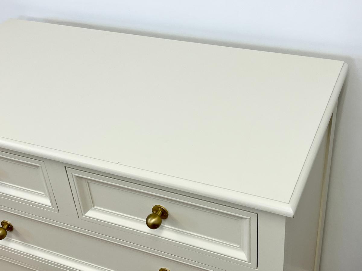 Bespoke Dresser with Brass Knobs