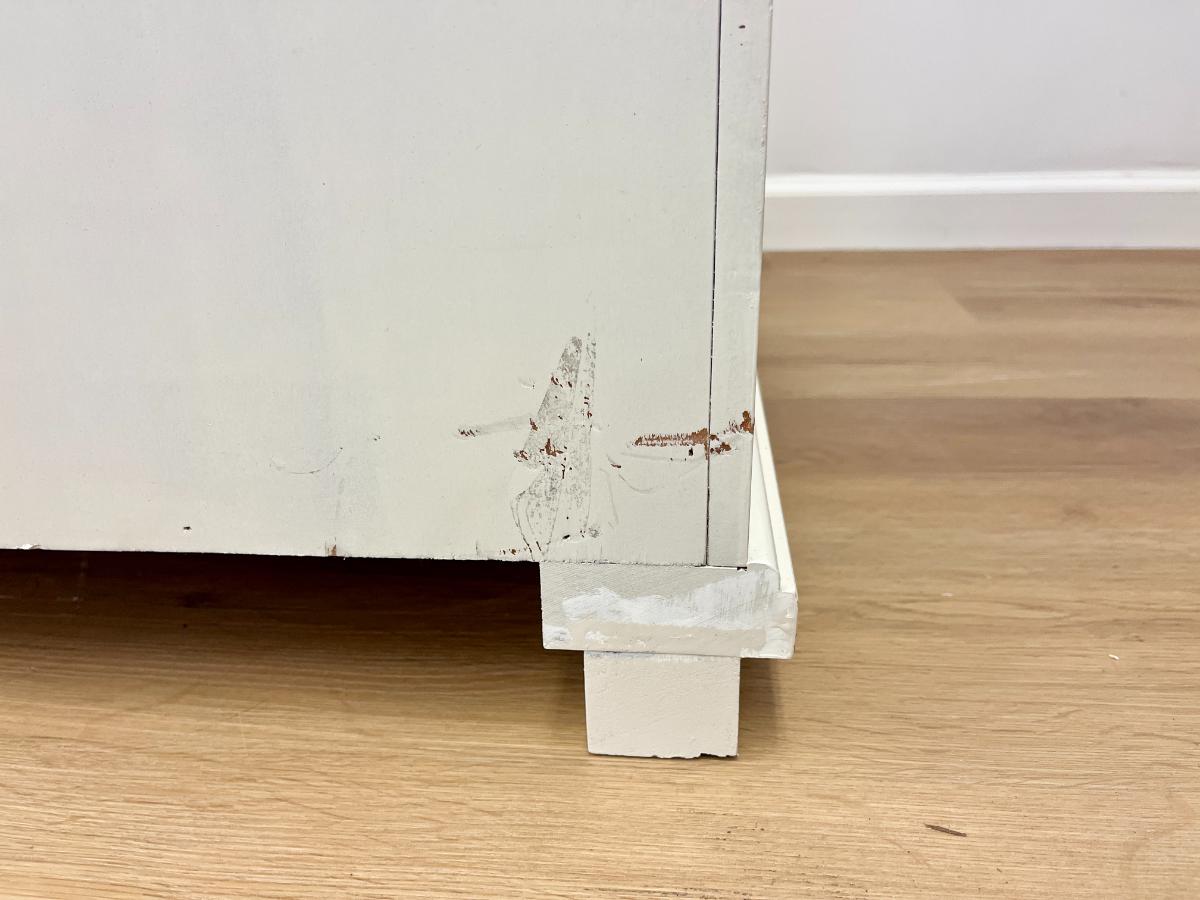 Bespoke Dresser with Brass Knobs