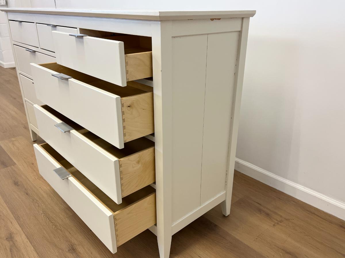 Vermont Tubbs Dresser