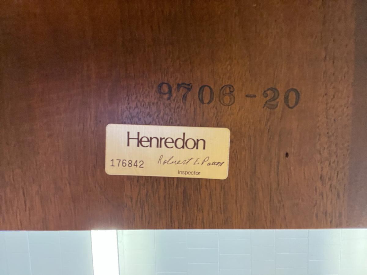 Vintage Henredon Aston Court Banded Mahogany Double Pedestal Dining Table