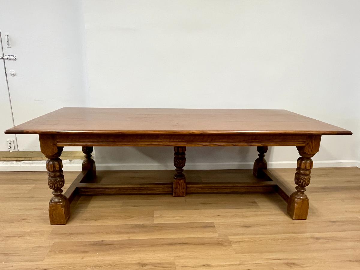 Antique Oak Refectory Table with Carved Legs