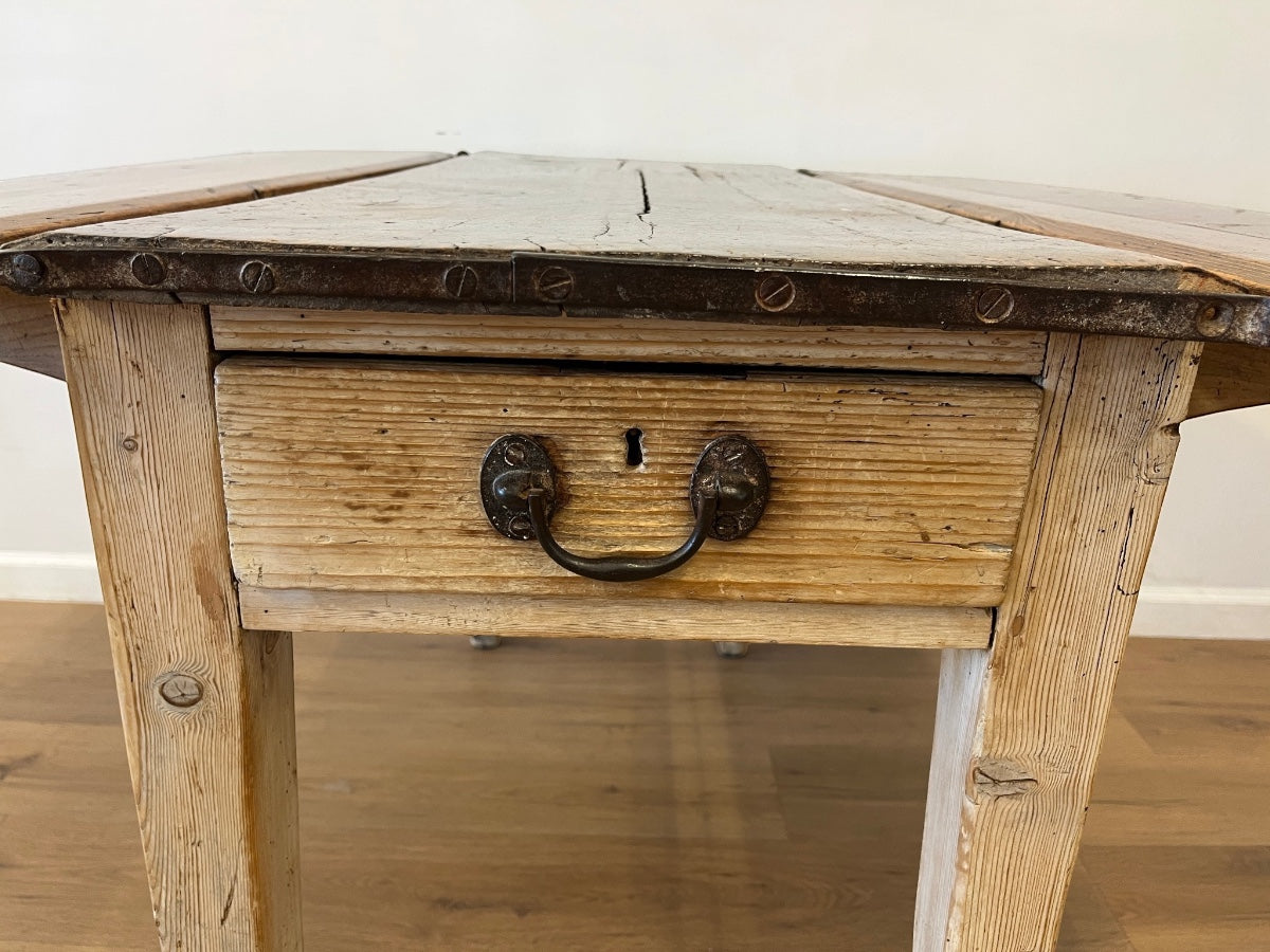 Antique Scandinavian Style Mixed-Wood Slagbord Farmhouse Drop-Leaf Table