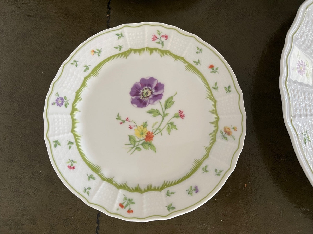 Heinrich Chambord China, Collection of 28 Pieces