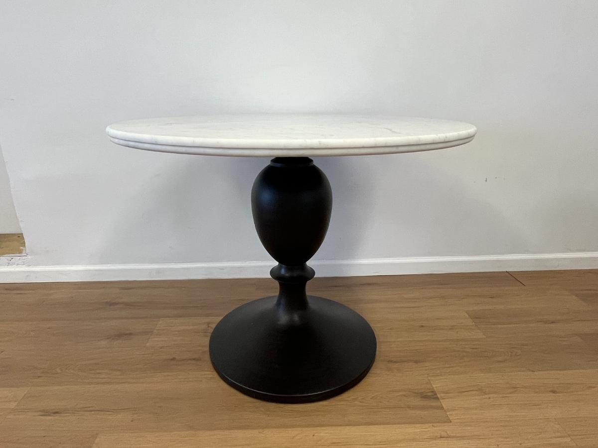 Pottery Barn Chapman Oval Bistro Table