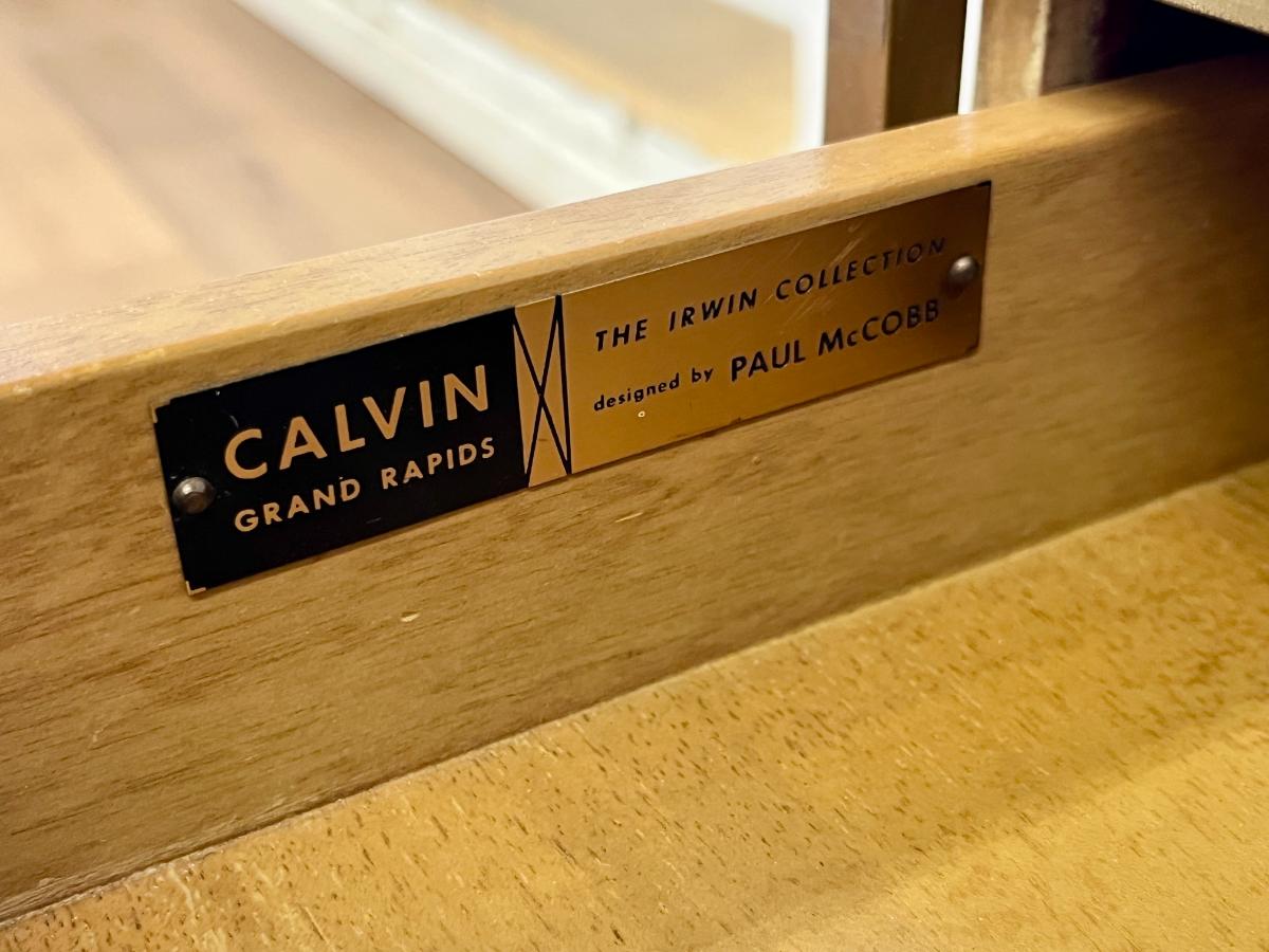 Paul McCobb for Calvin Furniture “Irwin Collection” Nightstands, Pair