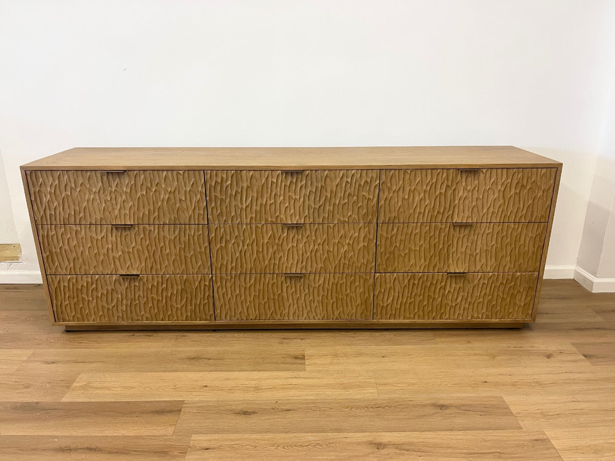 RH Melbourne 9-Drawer Dresser