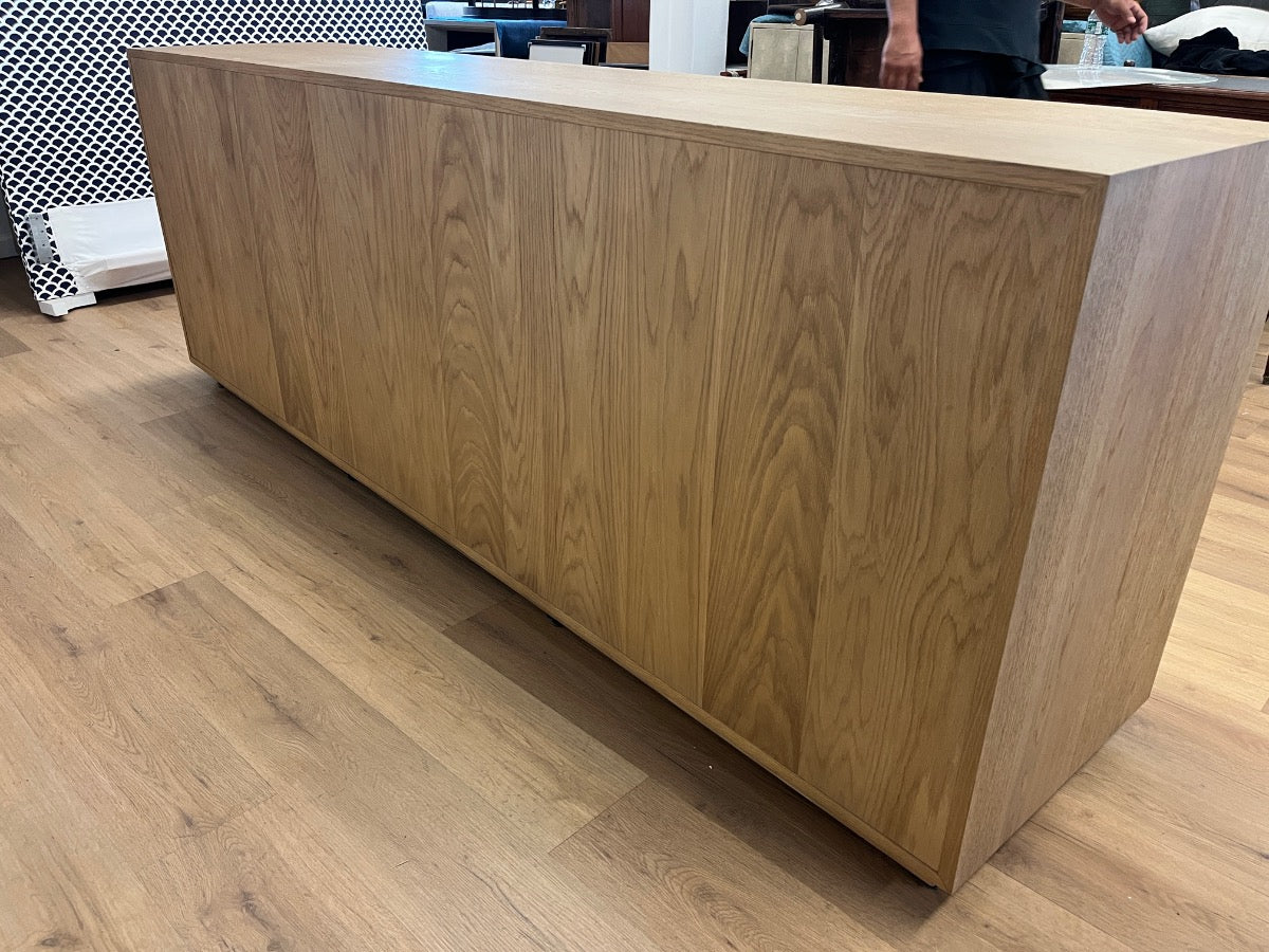 RH Melbourne 9-Drawer Dresser
